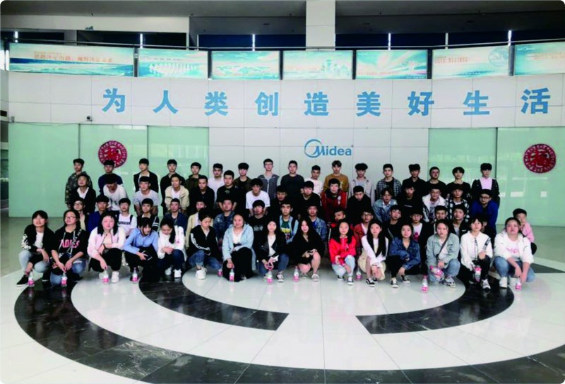 積極推進(jìn)學(xué)生校外實習(xí)實踐，將勞動教育真正