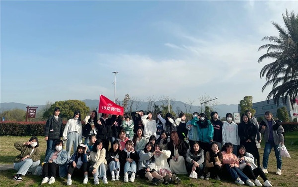 少年當如是|看我輕化學子青春風采