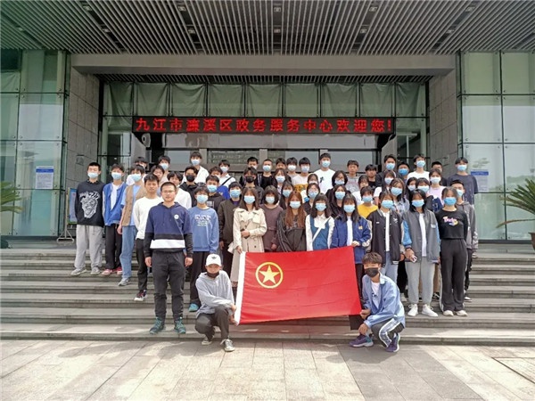追尋紅色記憶，傾聽革命故事|九江市輕化工業(yè)技工學(xué)校開展革命事跡教育活動