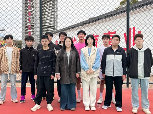 精彩“籃”不住 奮進(jìn)不止步｜九江華東電子信息學(xué)校籃球聯(lián)誼賽圓滿落幕